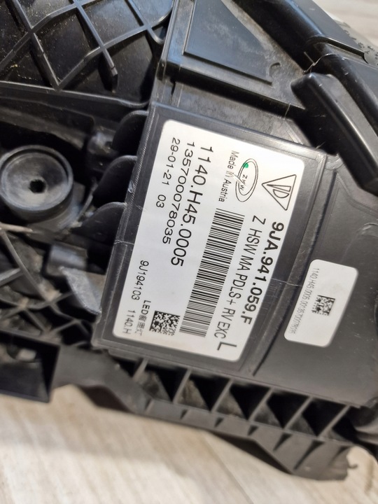 фото №7, Лампа перед левая porsche taycan matrix