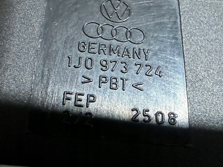 фото №4, Vw skoda штекер роз'єм з'єднувач 1j0973724 1j0973824