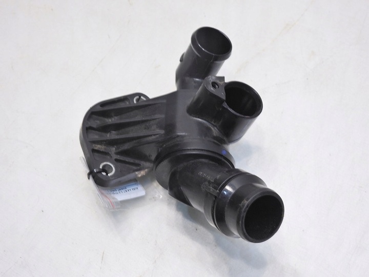 фото №5, Корпус термостата audi a4 b7 2.0 tfsi