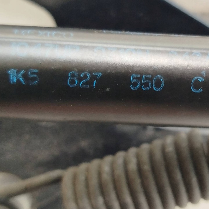 фото №6, Volkswagen jetta v 2006 амортизатор крышки задней багажника