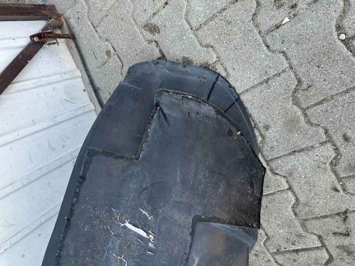 фото №7, Підкрилок перед праве передні chrysler 300c 05-10 05065502ac
