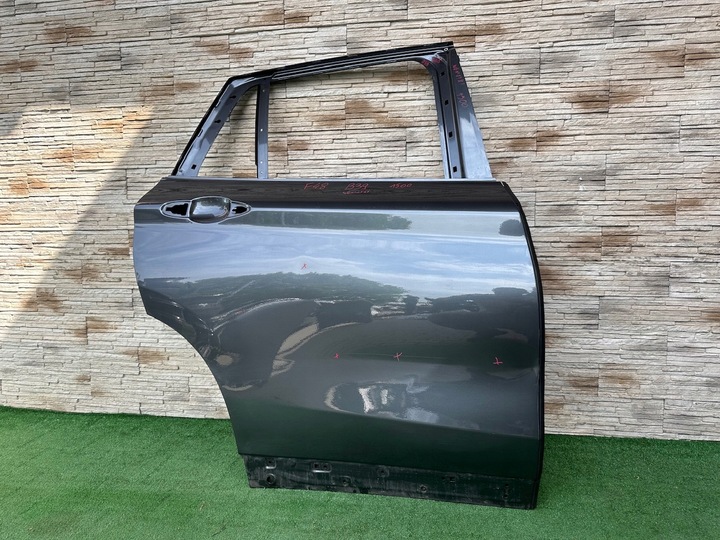 фото №1, Двері bmw x1 f48 b39 зад праві