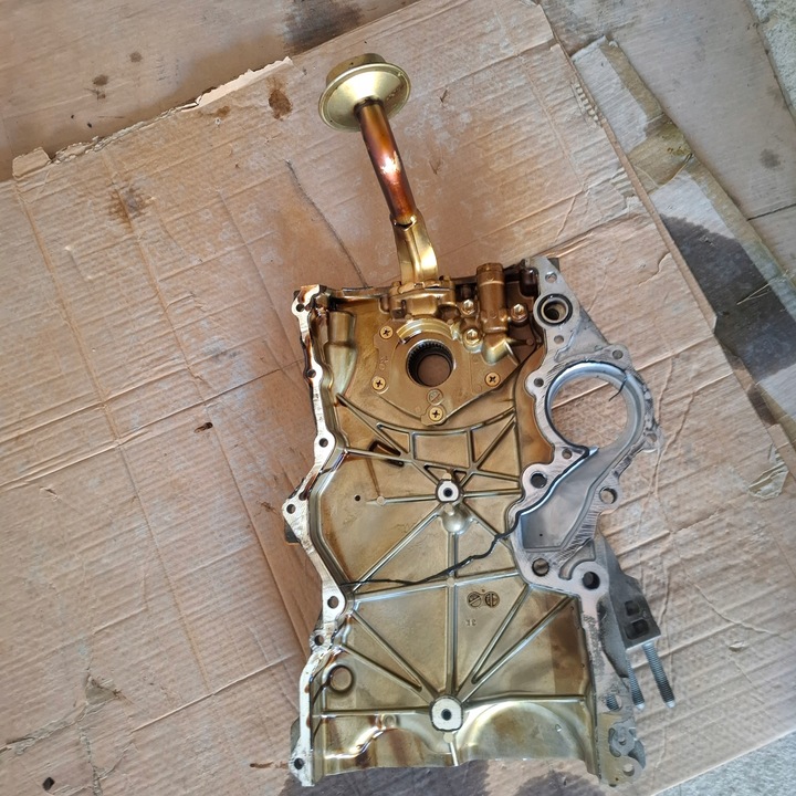 фото №6, Насос масла масляная корпус распределительный вал mitsubishi asx lancer 1.6 4a92 1060a19