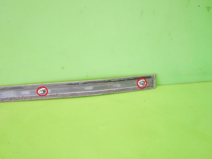 фото №12, Audi оригінальний номер 8e0853953 планка декоративна / захисна, двері