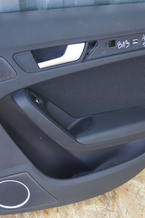 фото №7, Боковина дверь правый зад audi a4 b8 s-line