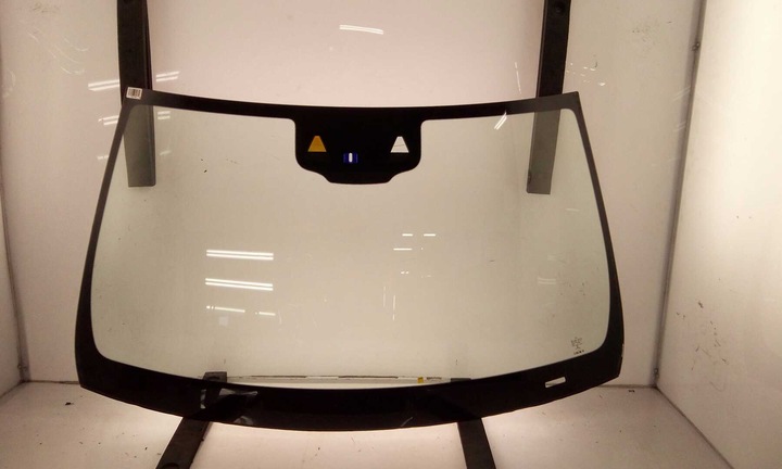 фото №1, Стекло лобовое mercedes w212 09-16 нагрев оригинал