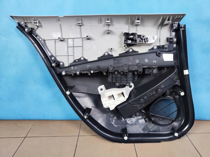 фото №5, Toyota corolla e21 дверна карта (обшивка) права зад 67613-x1709
