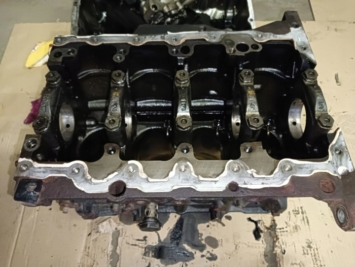 фото №16, Блок  двигуна vw audi skoda 2.0 tdi cbd i 03l021ah