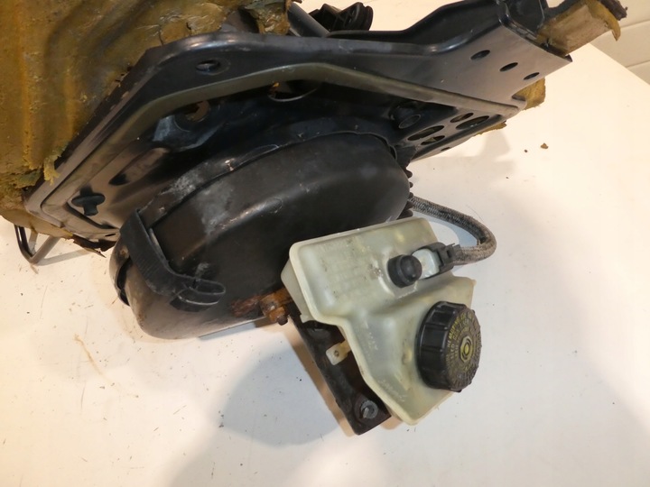 фото №9, Підсилювач насос гальма педалі vw t4 701612101