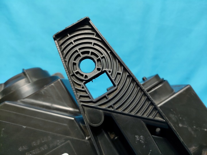 фото №12, Jeep grand cherokee srt wk2 рестайлинг ксенон sktętny afs фара лампа правая