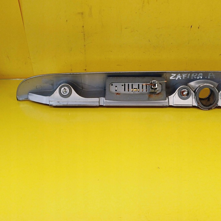фото №10, Накладка кришки багажника opel zafira a lak: z151 90579631 nr158