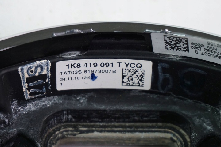 фото №11, Руль кожаный многофункциональная vw scirocco 1k8419091t