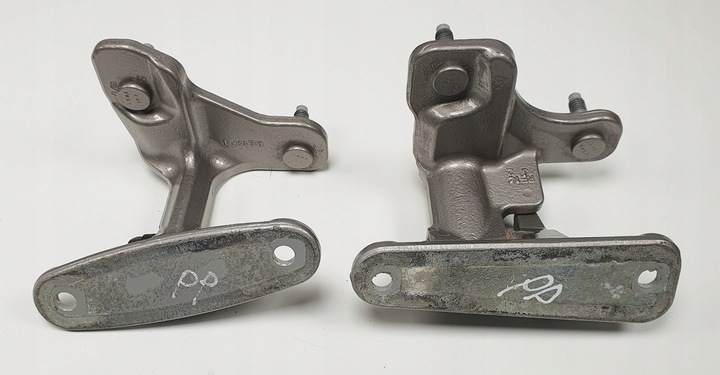 фото №2, Петли дверь правые перед mercedes glk x204 пара