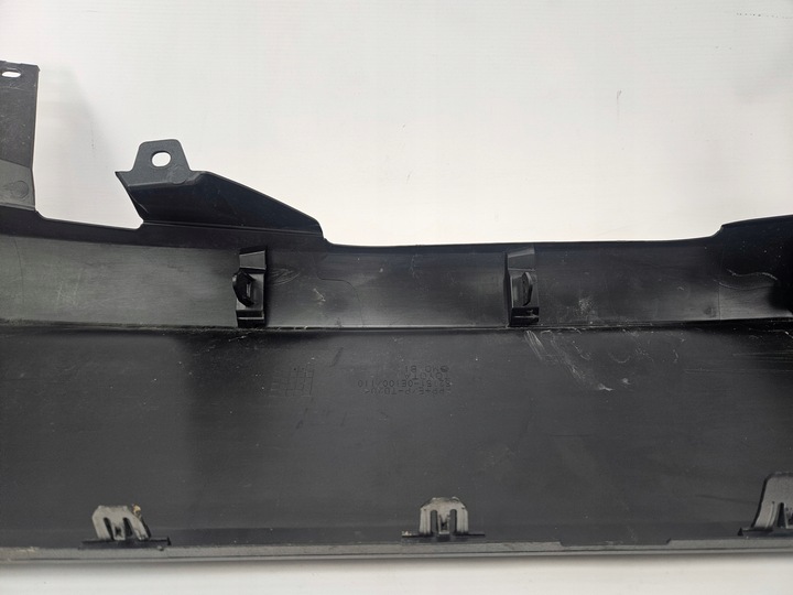 фото №13, Toyota highlander iv 4 2019 - спойлер планка бампера зад 52151-0e100