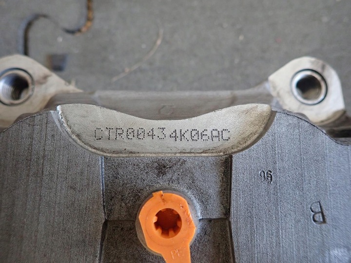 фото №5, Супорт гальмівний праві перед audi a6 c8 2018- 4k0