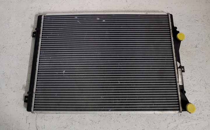 фото №1, Golf v vi passat eos 1.4 радіаторів води jak нова