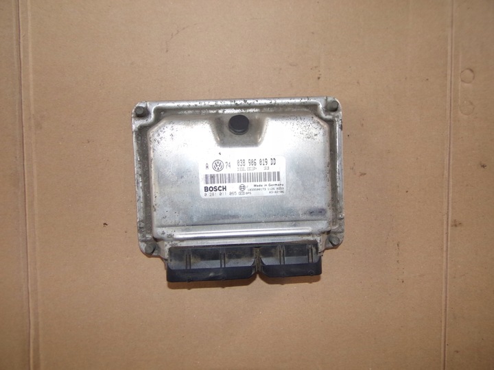 фото №1, Компьютер 0281011065 golf iv bora leon 1.9 tdi