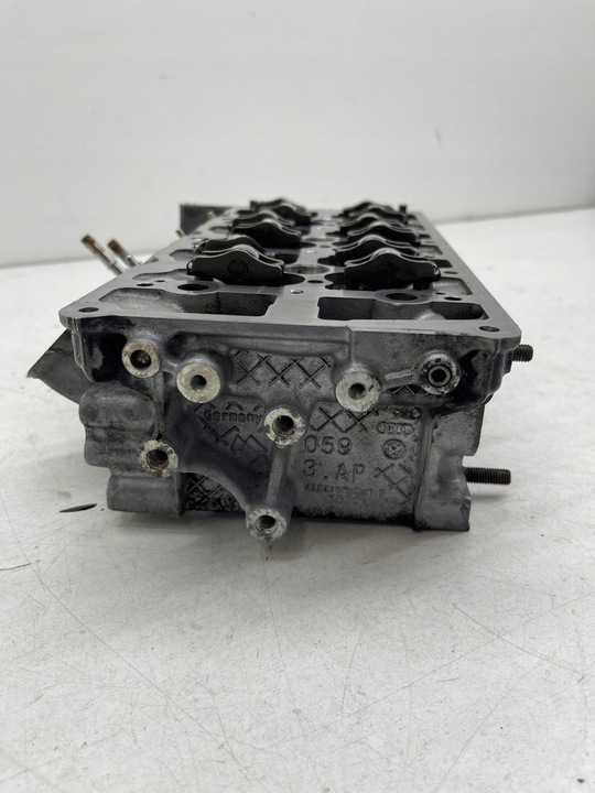 фото №8, Audi a7 a6 c7 3.0 tdi cdu головка двигуна + вали розподільний вал ліва справна!