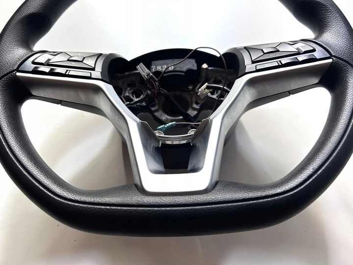 фото №7, Nissan leaf ii ze1 2021 рули