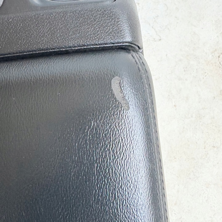 фото №9, Туннель средний подлокотник jeep wrangler jl sahara