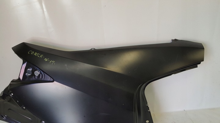 фото №5, Toyota corolla e16 sedan крило зад правий 13-19r