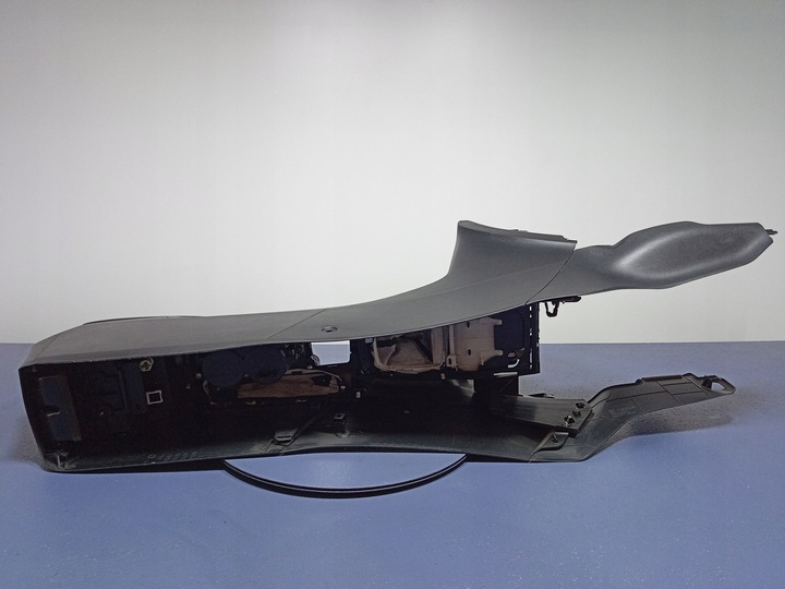 фото №5, Mazda 6 iii gj універсал тунель середній підлокітник