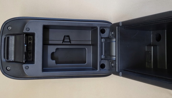 фото №13, Бардачок полка туннеля среднего подлокотник mitsubishi outlander iii рестайлинг