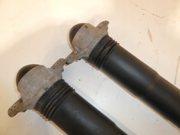 фото №8, Skoda superb iii 3 активний амортизатор зад комплект 3q0512009bd