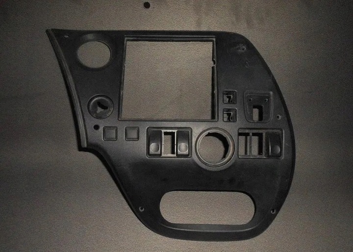 фото №1, Панель рамка середня консолі капот daf 105 xf