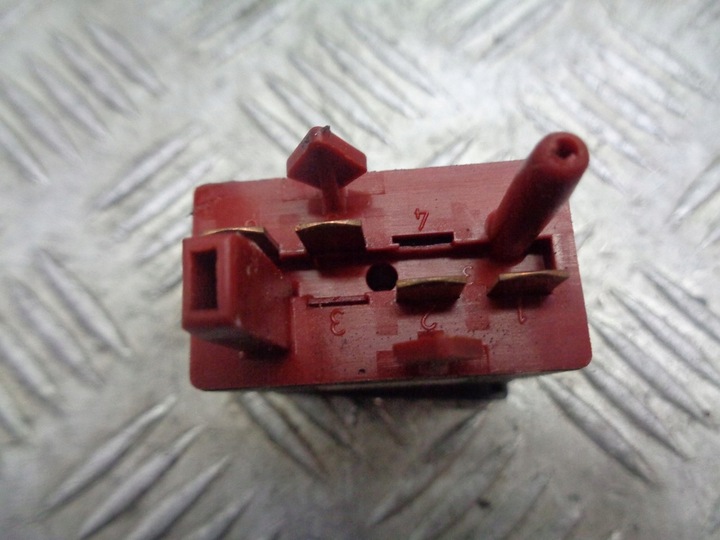 фото №2, Перемикач esp vw passat b5 3b0927134a