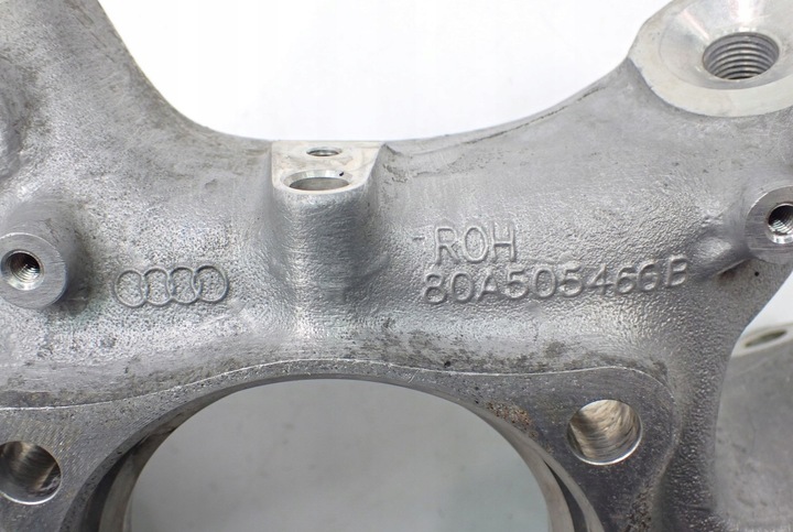 фото №12, Поворотна опора праві зад u07 e0a q5 sq5 80a 80a505460b