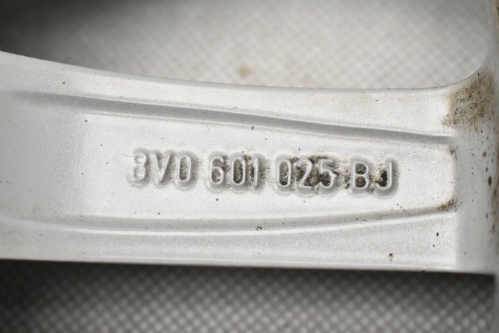 фото №15, Диски audi a3 s3 5x112 7x16 et48 диски 8v0601025bj