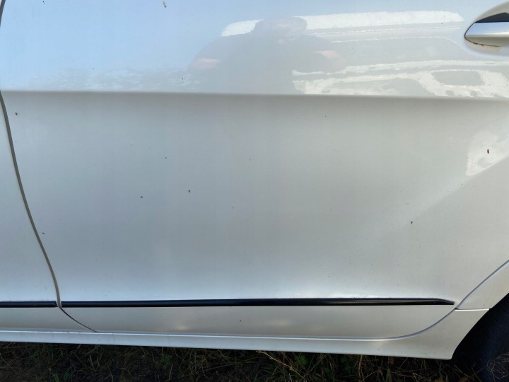 фото №7, Mercedes cls w218 c218 218 двері праві ліве зад задні гарний комплектні 799