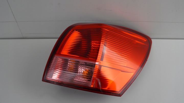 фото №1, Лампа праві зад задня nissan qashqai j10 06-09r
