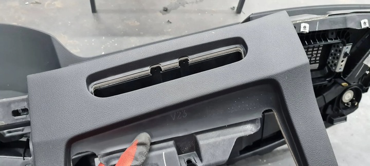 фото №15, S5 8w рестайлинг a5 панель раздаточная капот консоль 8w1857001k a4 b9 8w s4