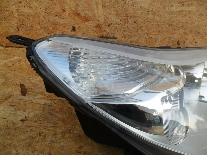 фото №9, Citroen c4 la/lc 2004- рестайлінг фара правий