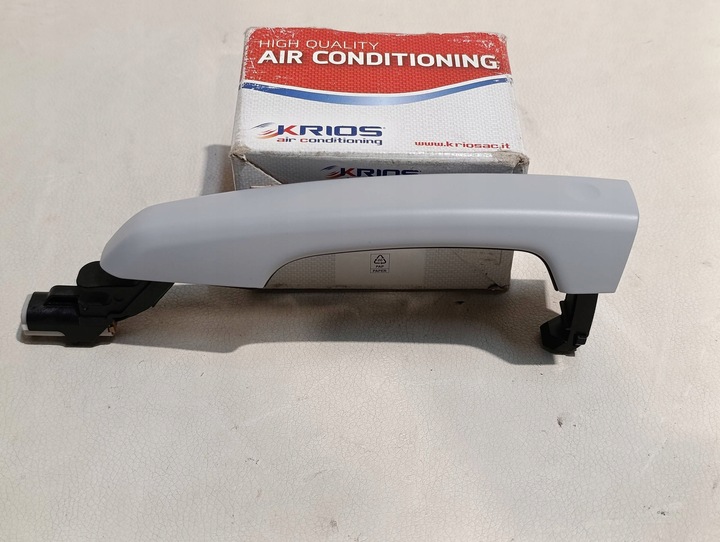 фото №1, Ручка дверь левый зад land rover discovery 5 lr098256