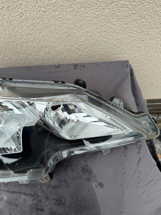 фото №16, Mitsubishi space star рестайлинг 19- комплект лампа правая i левая