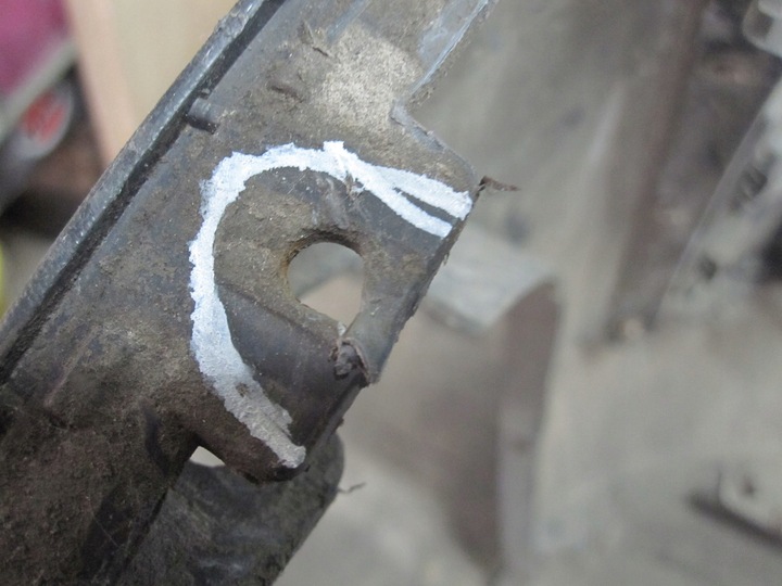 фото №10, Chevrolet captiva i рестайлінг 12r бампер перед