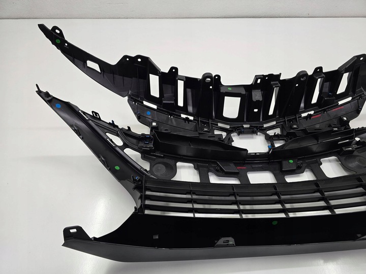 фото №8, Решітка решітка решітка радіатора бампера do toyota prius prime plus 17-22