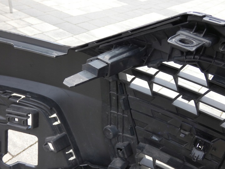 фото №14, Бампер решётка радиатора решётки audi a-1 82a теневая линия