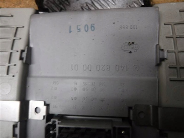 фото №14, Защита солнцезащитная правая левая лампа потолок mercedes w140 s класс