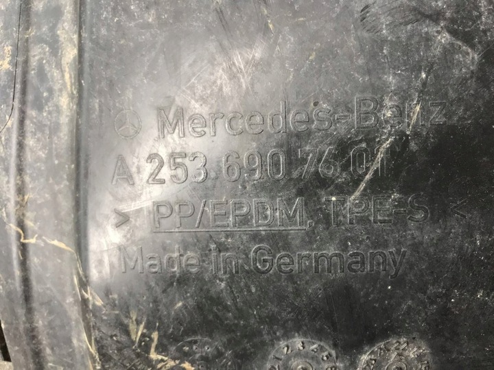 фото №11, Mercedes glc w253 підкрилок правий перед a2536907601