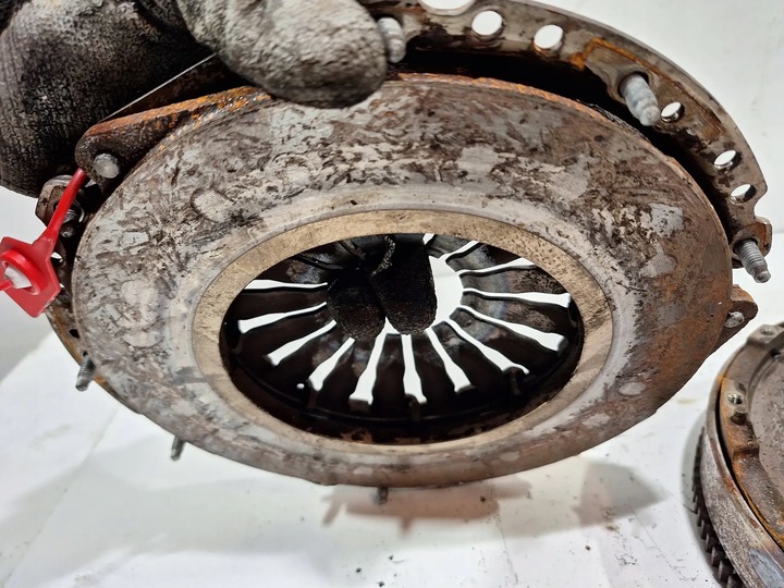 фото №7, Колесо двомасовий комплект 55219390 fiat bravo ii 1.4 tjet 07-