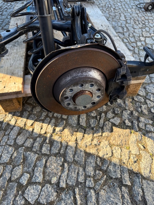 фото №10, Підвішування підрамник балка важіль зад задні vw passat b8 рестайлінг універсал 22r. 3q