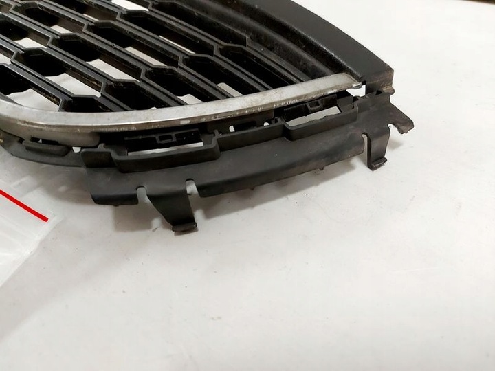 фото №7, Volkswagen polo 6r v решётка бампера перед средняя 6r0853677b