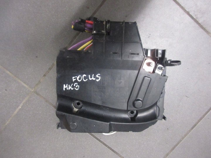 фото №1, Клема коробка запобіжників focus mk3 2.0 tdci
