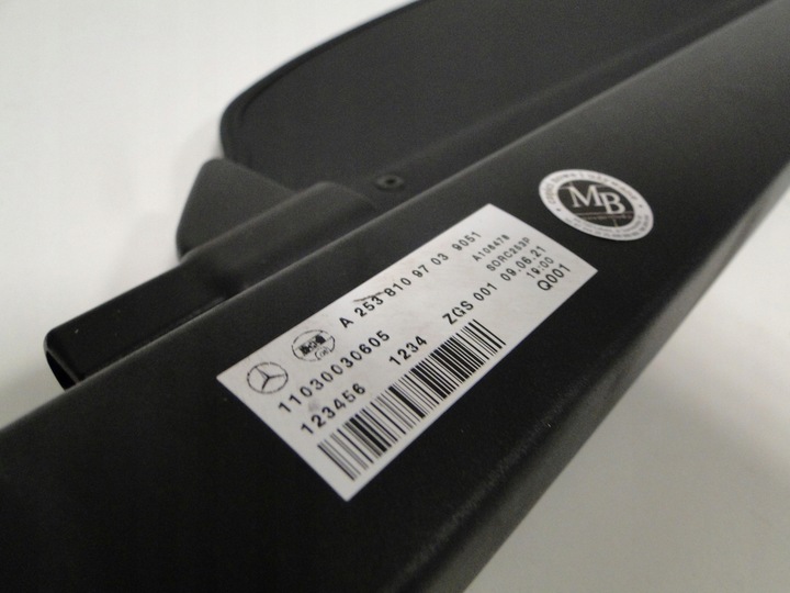 фото №7, Mercedes glc 253 x253 купе ролета багажника