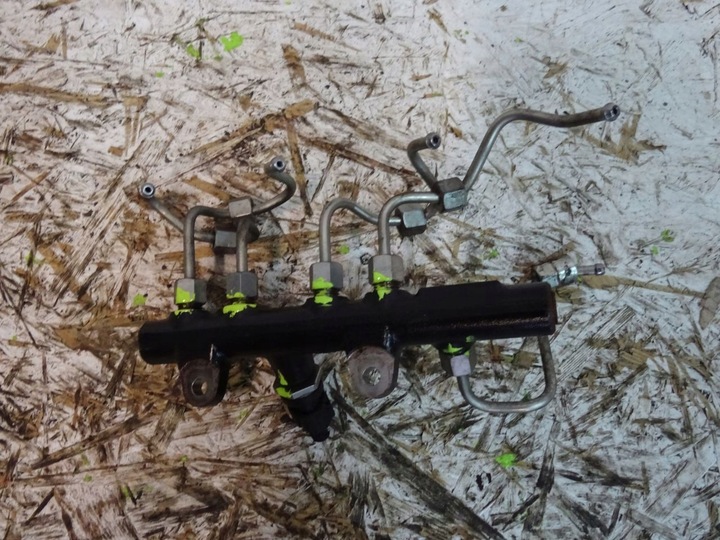 фото №1, Dacia доккер 1.5dci планка питающая 175215346r