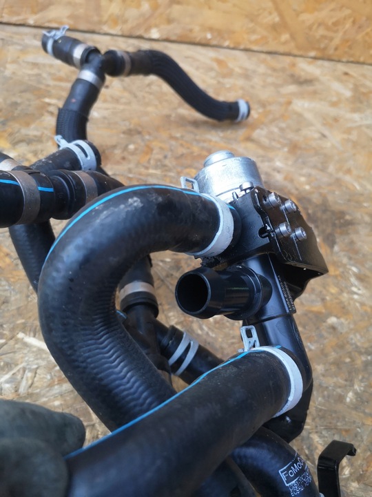 фото №7, Kuga mk3 помпа води mx63-8c506-hbb шланги 2.5hyb